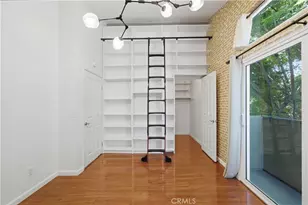 1554 N Hobart, Los Angeles, CA 90027 - Photo 18