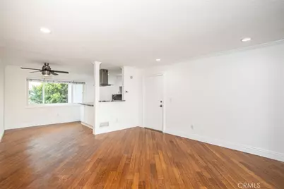 21662 Brookhurst #C, Huntington Beach, CA 92646 - Photo 2