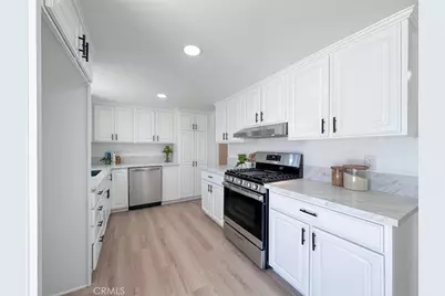 1363 Amador, Ontario, CA 91764 - Photo 4