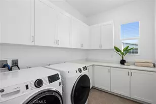 241 Proctor, Irvine, CA 92618 - Photo 24