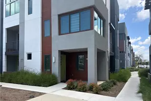 253 Waypoint, Tustin, CA 92782 - Photo 4