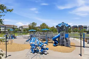 253 Waypoint, Tustin, CA 92782 - Photo 44