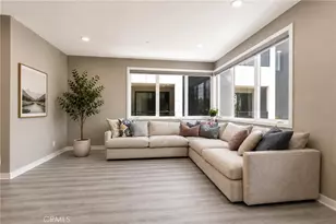 253 Waypoint, Tustin, CA 92782 - Photo 8