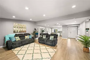 9206 La Colonia Ave, Fountain Valley, CA 92708 - Photo 4