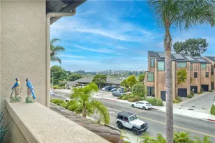 543 Laguna Dr, Carlsbad, CA 92008 - Photo 36