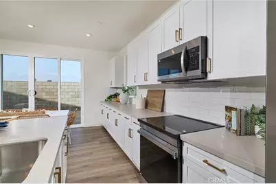 3419 East Moonstone Drive, Ontario, CA 91761 - Photo 12