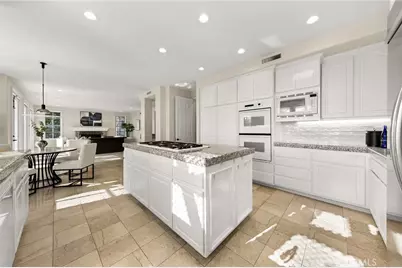 5 Chester, Irvine, CA 92603 - Photo 30