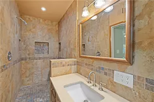 11246 Denivelle, Tujunga, CA 91042 - Photo 36