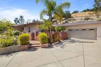 11246 Denivelle, Tujunga, CA 91042 - Photo 6