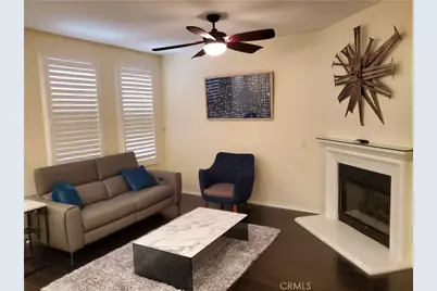 114 Chantilly, Irvine, CA 92620 - Photo 2