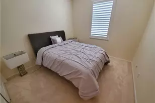 114 Chantilly, Irvine, CA 92620 - Photo 8