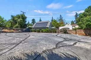 521 W Citrus, Redlands, CA 92373 - Photo 6