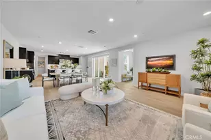 200 Chorus, Irvine, CA 92618 - Photo 4