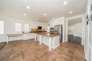 8274 Fern Grove Cir, Riverside, CA 92508 - Photo 12
