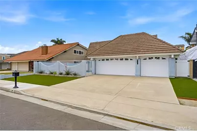 19151 Yacht Lane, Huntington Beach, CA 92646 - Photo 2