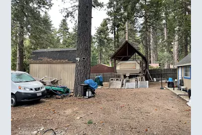 2631 Secret, Running Springs, CA 92382 - Photo 2