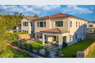 63 Longchamp, Irvine, CA 92602 - Photo 46