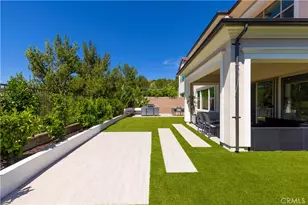 63 Longchamp, Irvine, CA 92602 - Photo 38