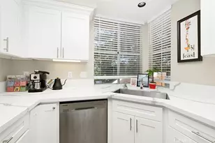 709 Solvay Aisle, Irvine, CA 92606 - Photo 8