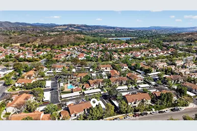 13 Via Meseta, Rancho Santa Margarita, CA 92688 - Photo 12