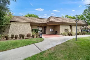 10290 Pinto River Ct, Fountain Valley, CA 92708 - Photo 38