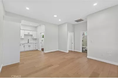 760 N Huntington, San Fernando, CA 91340 - Photo 48