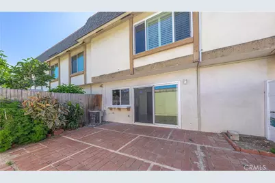 16183 Mount Erebus Court, Fountain Valley, CA 92708 - Photo 34