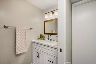 8 Claret #49, Irvine, CA 92614 - Photo 28