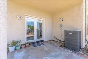 1011 S Mountcrest Ct, Anaheim, CA 92808 - Photo 48
