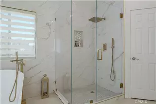 1011 S Mountcrest Ct, Anaheim, CA 92808 - Photo 30