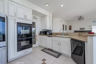 1011 S Mountcrest Court, Anaheim, CA 92808 - Photo 12