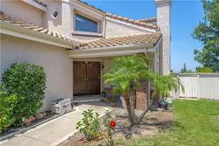 1011 S Mountcrest Ct, Anaheim, CA 92808 - Photo 4
