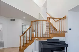 1011 S Mountcrest Ct, Anaheim, CA 92808 - Photo 6