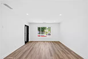 7117 Natick, Van Nuys, CA 91405 - Photo 4