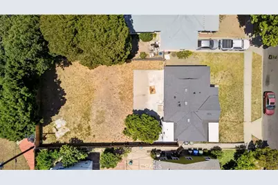7117 Natick, Van Nuys, CA 91405 - Photo 32
