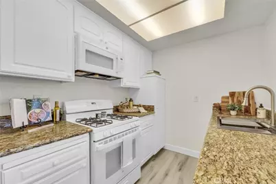 16040 Leffingwell #30, Whittier, CA 90603 - Photo 8