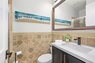25 Golf View Dr, Rancho Santa Margarita, CA 92679 - Photo 18