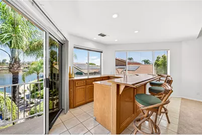 24140 Cruise Circle Drive, Canyon Lake, CA 92587 - Photo 4
