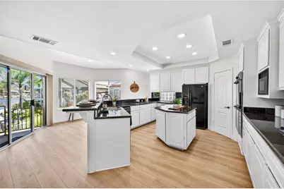 24140 Cruise Circle Drive, Canyon Lake, CA 92587 - Photo 16