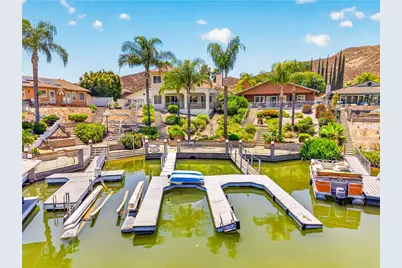 24140 Cruise Circle Drive, Canyon Lake, CA 92587 - Photo 54