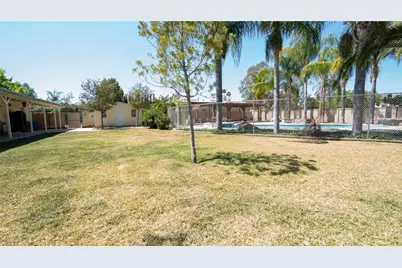21360 Como, Wildomar, CA 92595 - Photo 48