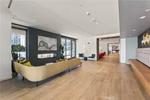 1100 S Grand Ave, Los Angeles, CA 90015 - Photo 12