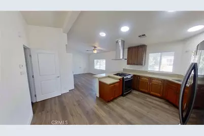 10301 Wagonroad, Corona, CA 92883 - Photo 4