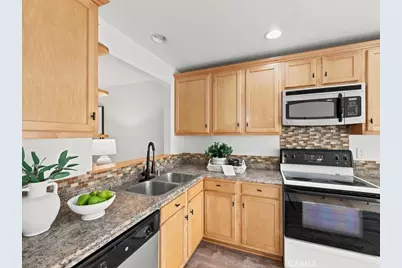 24494 Copper Cliff Court, Lake Forest, CA 92630 - Photo 18