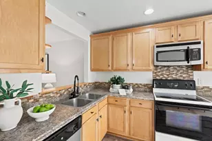24494 Copper Cliff Ct, Lake Forest, CA 92630 - Photo 18