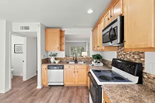 24494 Copper Cliff Ct, Lake Forest, CA 92630 - Photo 16