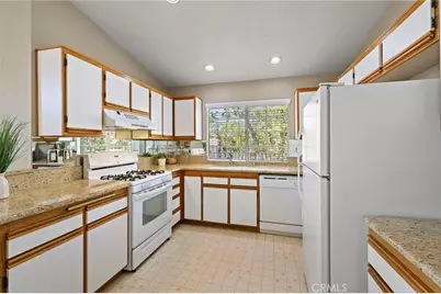 7 Cetrino, Rancho Santa Margarita, CA 92688 - Photo 10