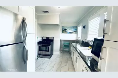 1546 1/2 Rosalia Road, Los Angeles, CA 90027 - Photo 10