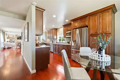 2524 Hartford Avenue, Fullerton, CA 92835 - Photo 12