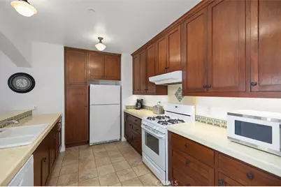 240 Avenida Rosa #B, San Clemente, CA 92672 - Photo 18